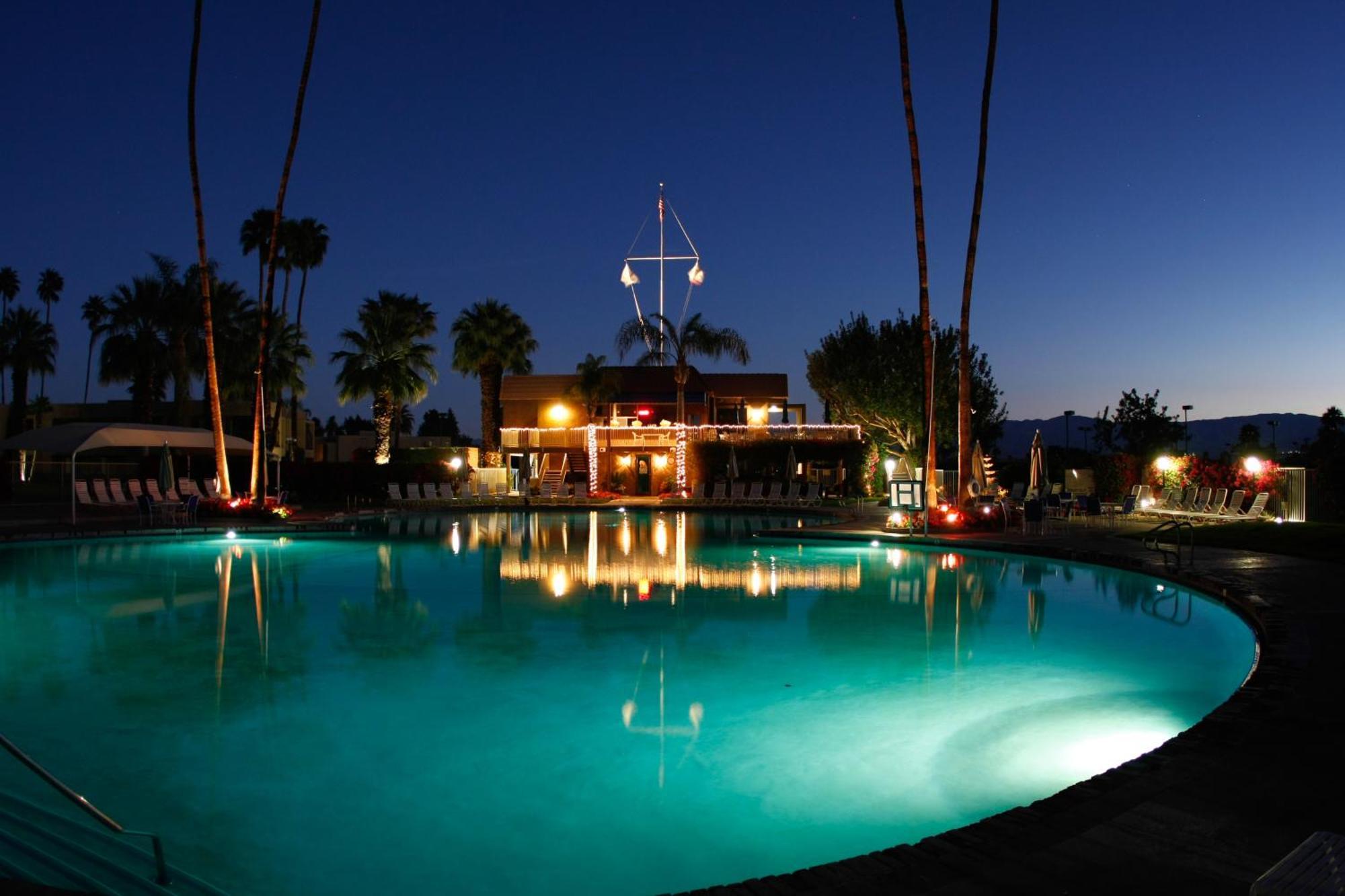 Shadow Mountain Resort 3*